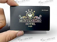 Siyah Mat Pvc Ön Arka Altın Hologram Varak Baskılı kartvizit